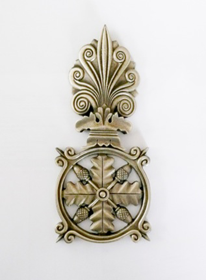 ELÉMENT DÉCORATIF POUR UN GARDE CORPS HÔTEL DE CRILLON EN LAITON PATINÉ